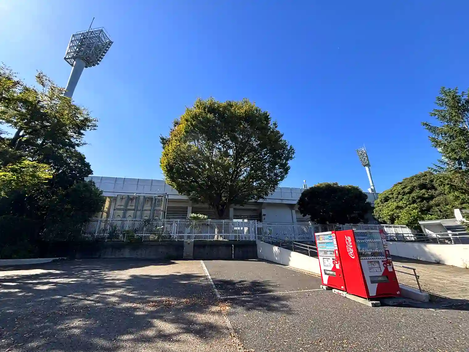 ニッパツ三ツ沢球技場