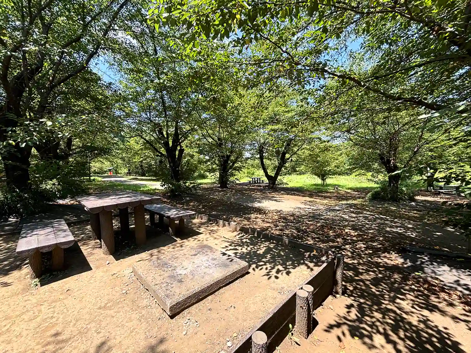 べーべキュー広場
