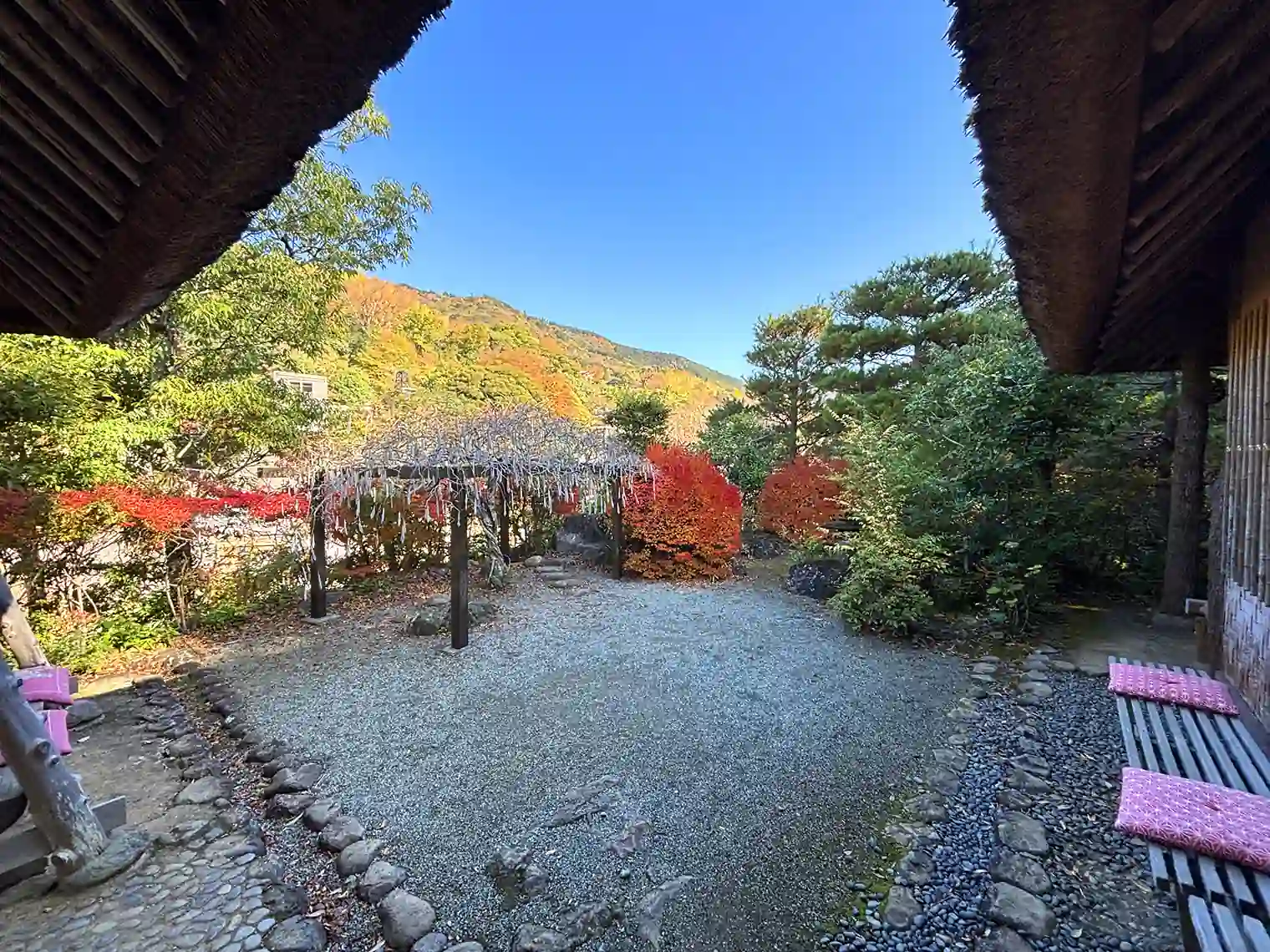 茶室「万葉亭」