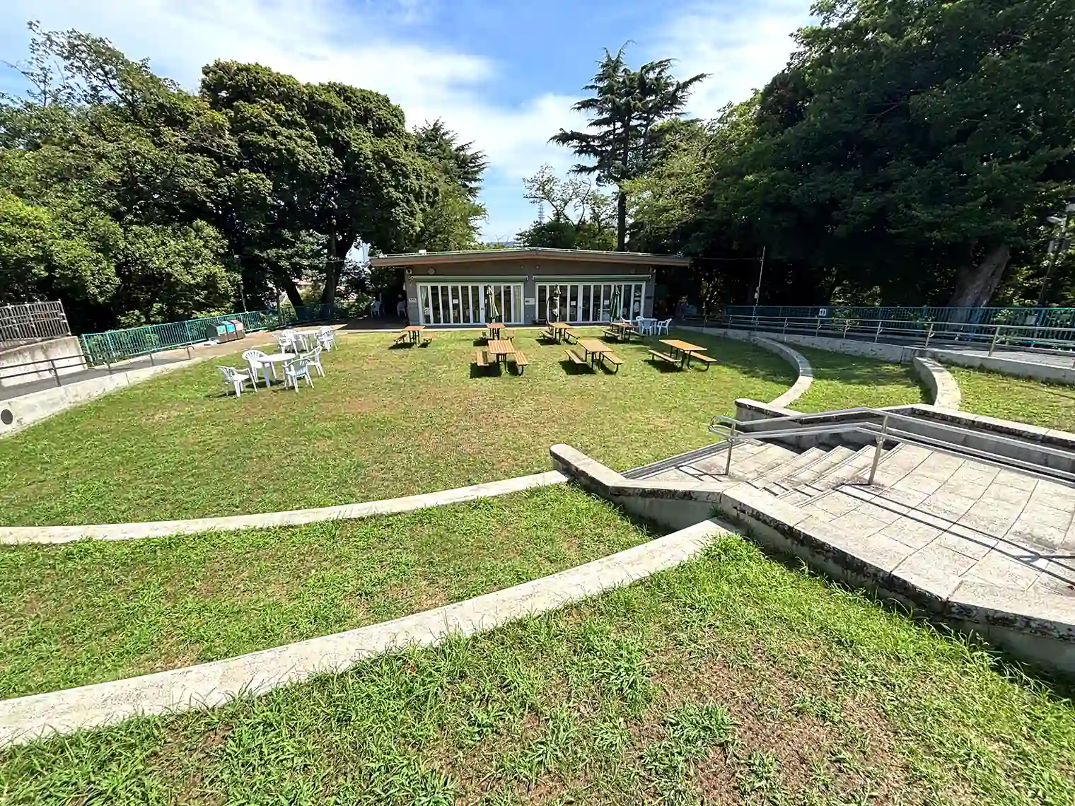 ひだまり広場