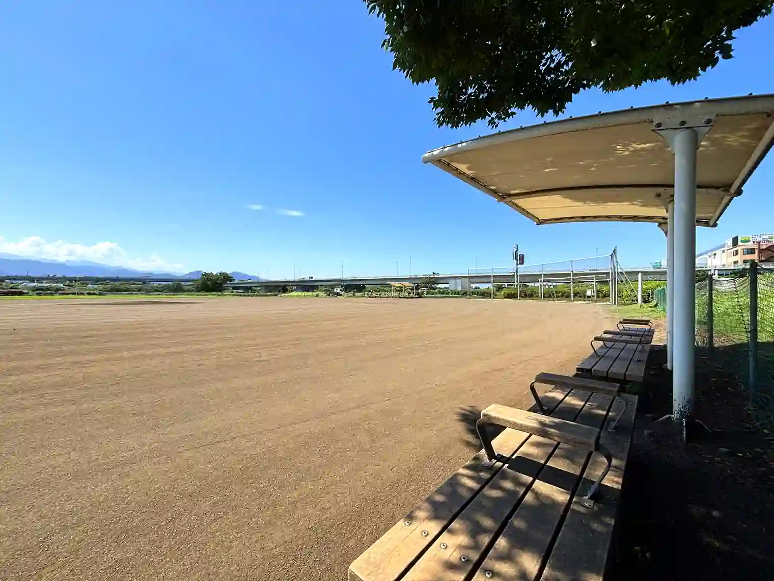 軟式野球場